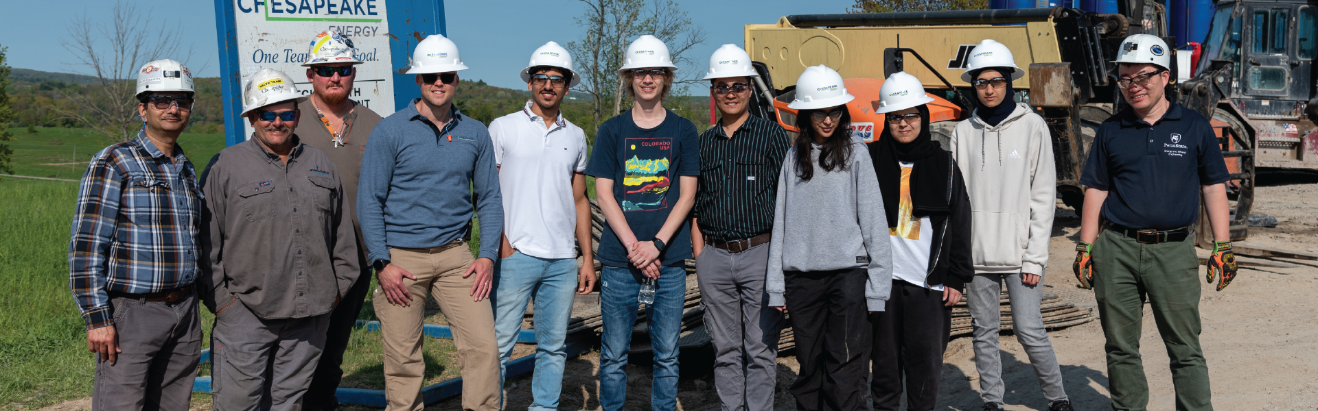 Students touring natural gas facility