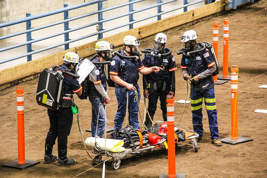 students compete in the spring 2019 mine rescue contest